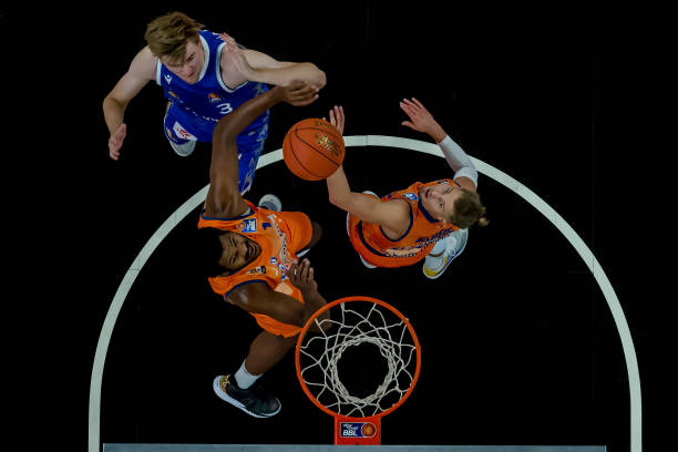 让火箭队和 让火箭队和